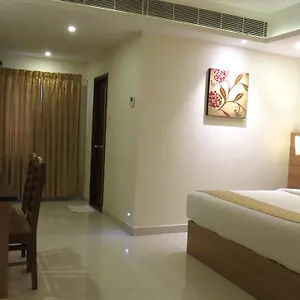 Rajadhani Hotel Thiruvananthapuram